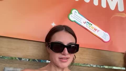 Snapshot of graciesmith27 chatting on 04.22.26 Gracie Smith online show from 04.22.26