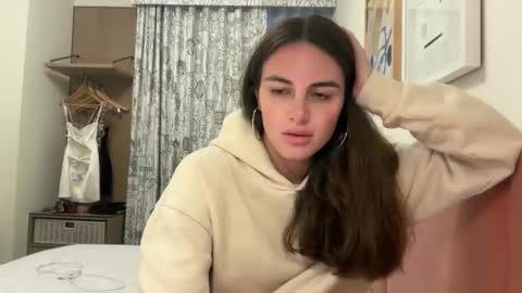 Snapshot of graciesmith27 chatting on 05.10.26 Gracie Smith online show from 05.10.26