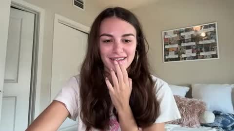 Snapshot of graciesmith27 chatting on 07.01.26 Gracie Smith online show from 07.01.26