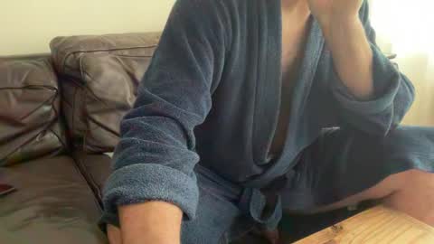 Snapshot of grandmufftwerking chatting on 01.08.25 grandmufftwerking online show from 01.08.25