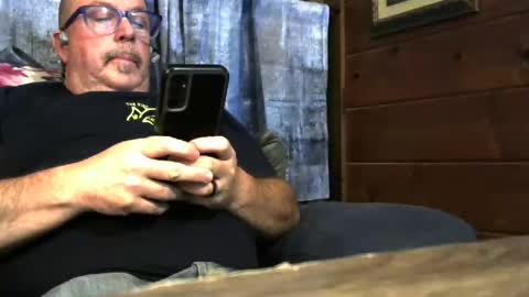granitebuckeye1969 online show from 10.18.25