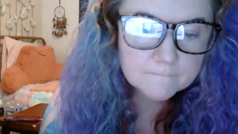 Snapshot of grateful42day chatting on 05.19.26 grateful42day online show from 05.19.26