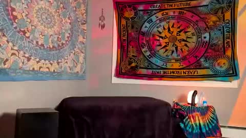 Snapshot of grateful_freaks chatting on 02.14.26 grateful_freaks online show from 02.14.26