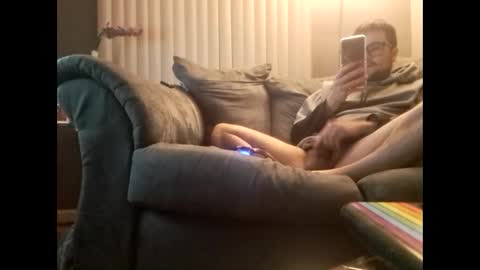 Snapshot of gratiotony chatting on 02.05.25 Get US to 1000 you wont be disapointed online show from 02.05.25