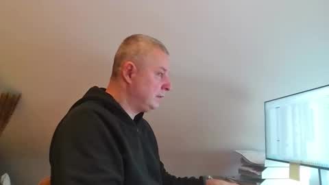 Snapshot of grau197077 chatting on 02.17.26 grau197077 online show from 02.17.26