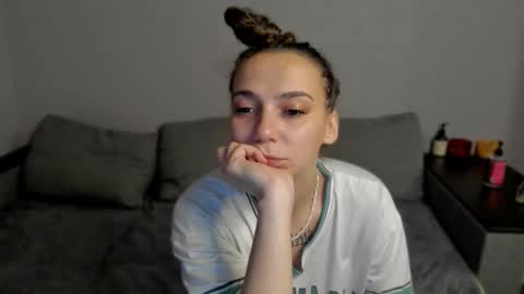 Anna online show from 02.26.26