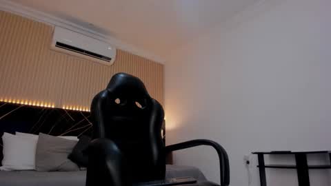 Gray online show from 10.30.25