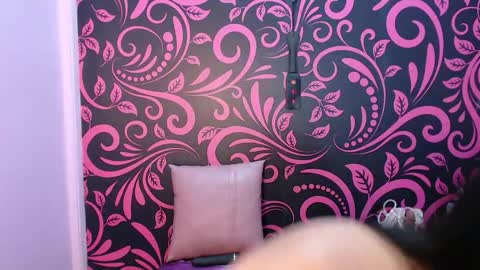 Isabella online show from 03.10.26