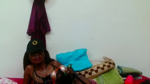 Snapshot of greatnipplesxx chatting on 12.28.24 greatnipplesxx online show from 12.28.24