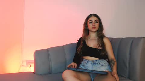 Snapshot of grecia_rouse chatting on 02.03.25  GRECIA  online show from 02.03.25