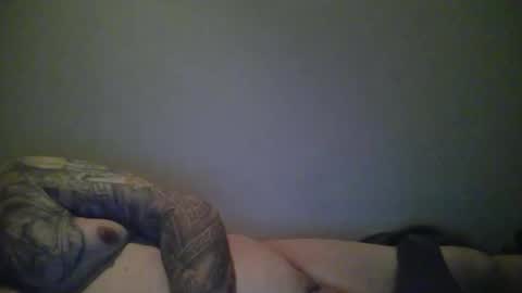 Snapshot of greekprince77 chatting on 11.14.25 greekprince77 online show from 11.14.25