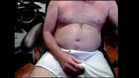 Snapshot of greenguy69 chatting on 04.27.26 green online show from 04.27.26