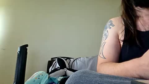 Snapshot of greenvertgo chatting on 10.18.25 greenvertgo online show from 10.18.25