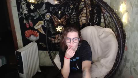 Lina online show from 11.05.25