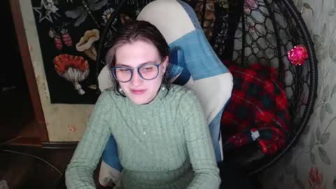 Snapshot of greenwitch9 chatting on 04.29.26 Lina online show from 04.29.26