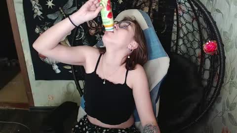 Snapshot of greenwitch9 chatting on 05.15.26 Lina online show from 05.15.26