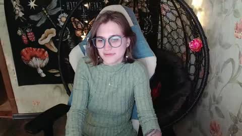 Snapshot of greenwitch9 chatting on 05.29.26 Lina online show from 05.29.26