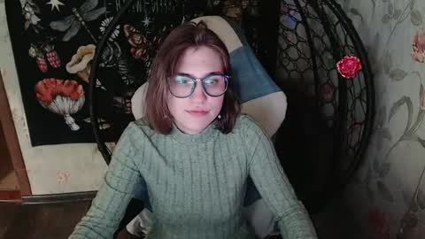 Snapshot of greenwitch9 chatting on 05.31.26 Lina online show from 05.31.26