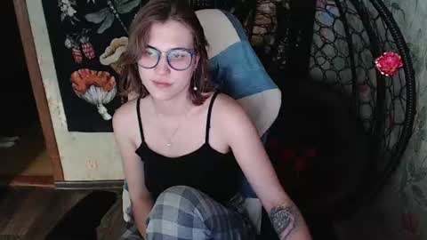 Snapshot of greenwitch9 chatting on 06.14.26 Lina online show from 06.14.26