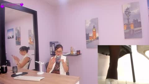 Snapshot of greta_borbon chatting on 07.17.26 Greta online show from 07.17.26