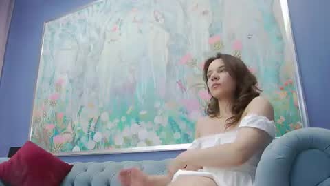 Snapshot of greta_cherry chatting on 07.14.26 greta_cherry online show from 07.14.26