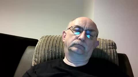 Snapshot of grey_dom chatting on 12.14.24 Master Sir online show from 12.14.24