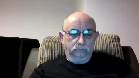 Snapshot of grey_dom chatting on 12.23.24 Master Sir online show from 12.23.24