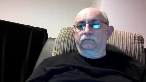 Snapshot of grey_dom chatting on 12.30.24 Master Sir online show from 12.30.24