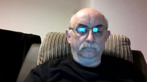 Snapshot of grey_dom chatting on 02.23.25 Master Sir online show from 02.23.25
