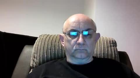 Snapshot of grey_dom chatting on 02.26.25 Master Sir online show from 02.26.25