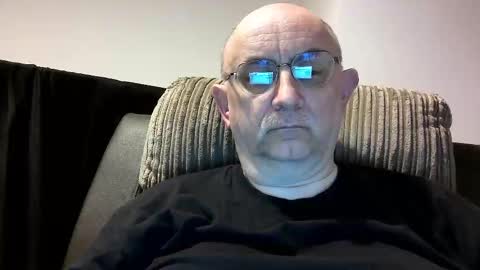 Snapshot of grey_dom chatting on 03.02.25 Master Sir online show from 03.02.25