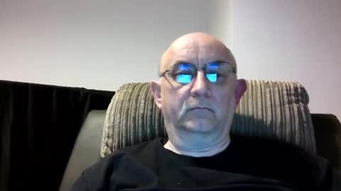 Snapshot of grey_dom chatting on 03.02.25 Master Sir online show from 03.02.25