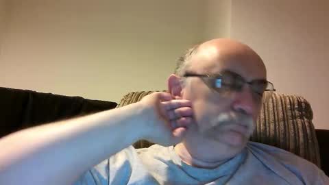 Snapshot of grey_dom chatting on 09.27.25 Master Sir online show from 09.27.25