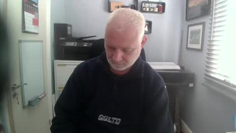 Snapshot of greyfox_6000 chatting on 03.12.25 greyfox_6000 online show from 03.12.25