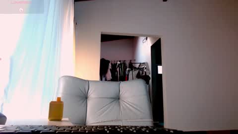 Snapshot of greyslopez chatting on 12.20.24 Greyslopez online show from 12.20.24