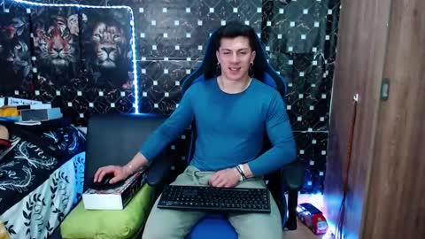 griego01 online show from 10.03.25