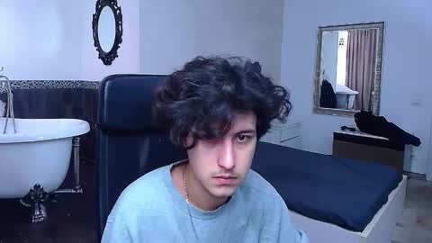 Snapshot of griffindane chatting on 02.04.26 GriffinDane online show from 02.04.26