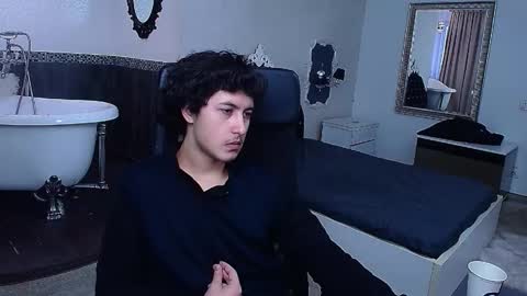 Snapshot of griffindane chatting on 02.11.26 GriffinDane online show from 02.11.26