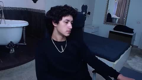 Snapshot of griffindane chatting on 02.14.26 GriffinDane online show from 02.14.26