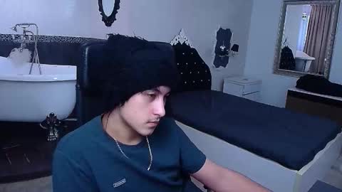 Snapshot of griffindane chatting on 02.20.26 GriffinDane online show from 02.20.26