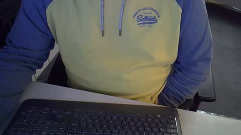 Snapshot of grooce_sub chatting on 06.10.26 Grooce online show from 06.10.26