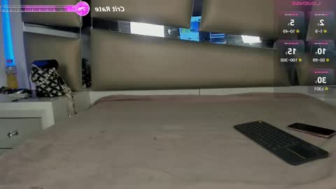 Snapshot of grupojade chatting on 12.23.25 grupojade online show from 12.23.25