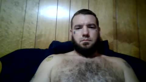 Snapshot of gsloueez chatting on 12.17.24 gsloueez online show from 12.17.24