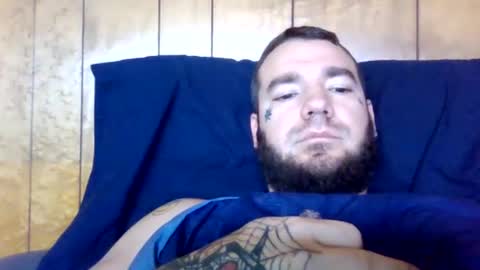 Snapshot of gsloueez chatting on 12.23.24 gsloueez online show from 12.23.24