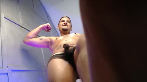 Snapshot of gsus_patrick chatting on 10.13.25 GSUS PATRCIK online show from 10.13.25