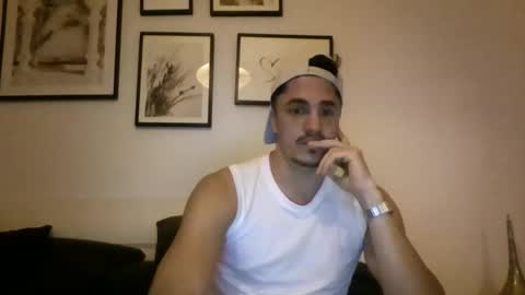 Snapshot of guerillatequilla chatting on 12.30.24 guerillatequilla online show from 12.30.24