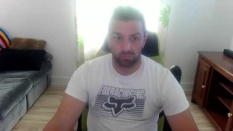 Snapshot of guillaume666286050 chatting on 07.10.26 guillaume666286050 online show from 07.10.26