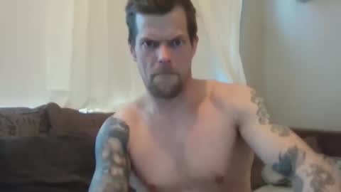 gunnarssonbenni33 online show from 04.23.26