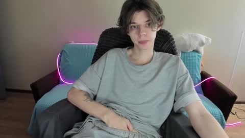 guy_liam1 online show from 02.01.25