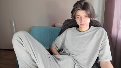 guy_liam1 online show from 03.07.25